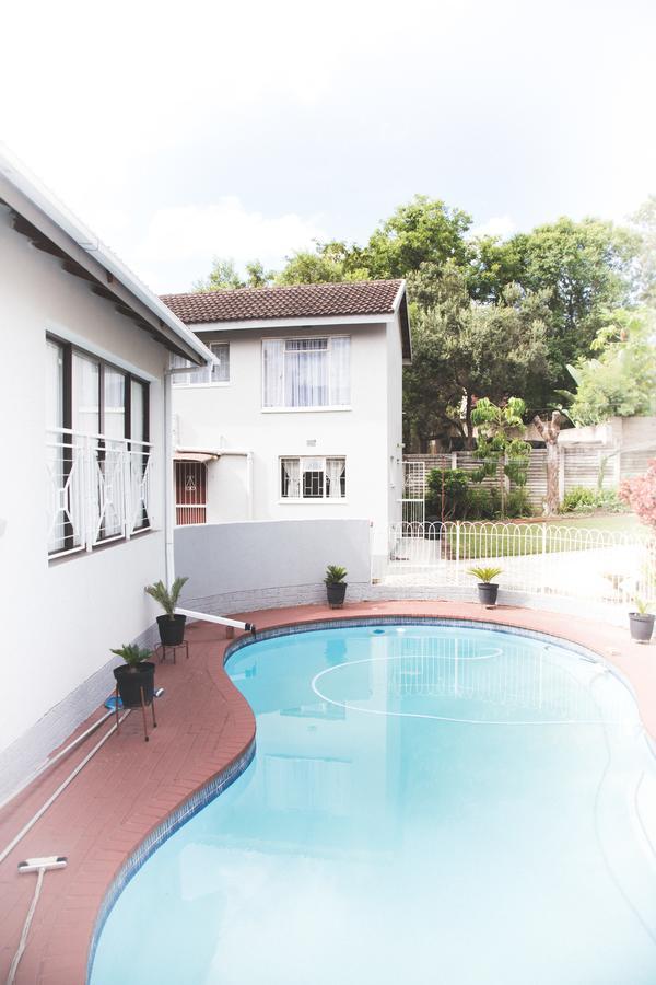 Hotel 29 Polvy Street Mbombela Exterior foto